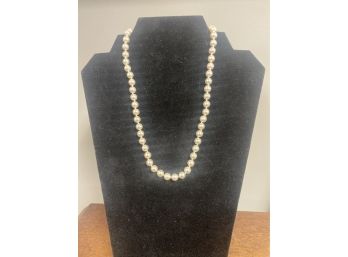Stunning Pearl Necklace With Sterling Sliver Clasps