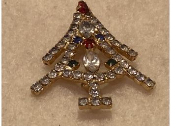 Vintage Clear And Red Rhinestones Gold Tone Christmas Tree Pin