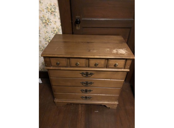 Sterling Dresser Jamestown NY Maple? 30x30.5x18