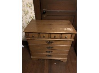 Sterling Dresser Jamestown NY Maple? 30x30.5x18