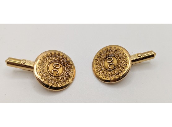 14K Gold Cuff Links With 'OC' Enscribed On Them
