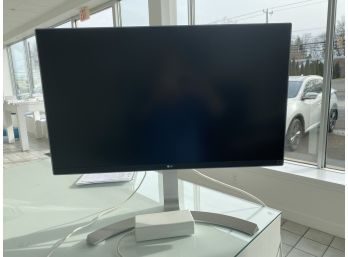 LG Monitor 2018 Model 27MU88