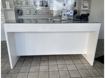 Showroom  White Wood Counter With Glass Top