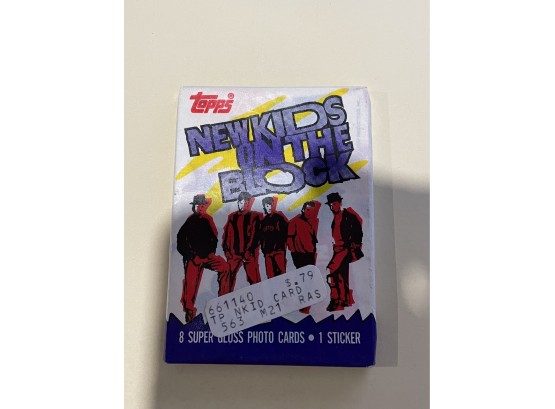 1989 Topps New Kids On The Block Photo Cards     9 Card Pack       Lot Is For 1 Pack