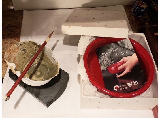 Japanese Calligraphy Ink Bowl (calligraphy Brush Not Included) And Red Bowl