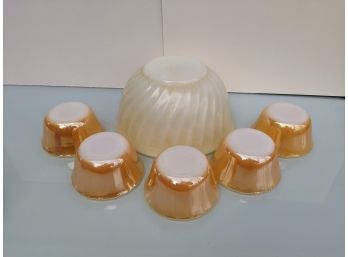 Mid-Century Pyrex Bowl Paired With 5 Fire King Custard Dishes Peach Lustre