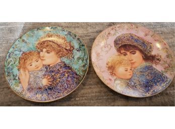 Two Edna Hibel Mother's Day Plates 18K Gold Rim Limited Edition Jessica And Kate And Katherine And Heather