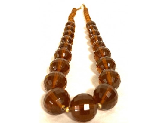 Epic Vintage Faceted And Graduated Root Beer Lucite Bead Necklace