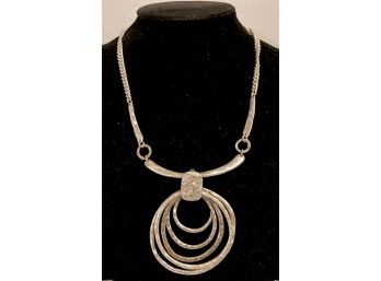 Artistic Silver-tone Pendant Necklace