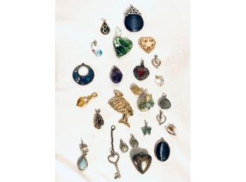 Grouping Of 25 Pendants - No Chains