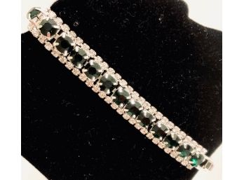 Intriguing Deep Emerald Glass Stone Ladies Bracelet