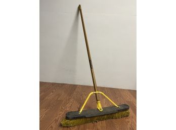 Job Site Broom By Quickie