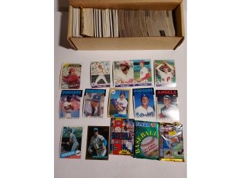 Full Box Of Topps And Fleer Baseball Cards Lot #12