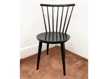 A Vintage Painted Wood Mid Century Spindle Back Side Chair