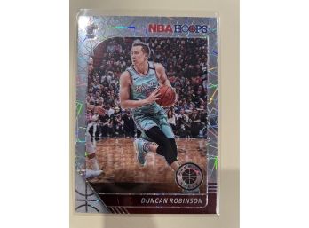 2019-20 Panini NBA Hoops Premium Stock Duncan Robinson Prizm Card #262