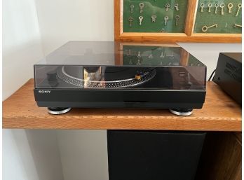 Sony  Stereo Turntable System Model PS-LX350 H