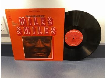 Miles Davis Quintet. Miles Smiles On 1967 Columbia Records CS 9401 '360 Sound' Stereo.
