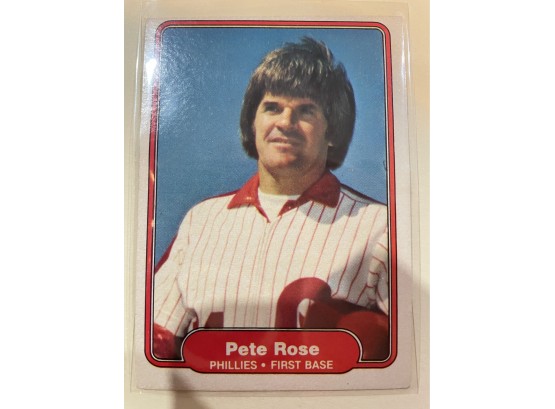 1982 Fleer Pete Rose Card #256