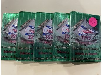 5 - 1993 Pacific Series 1 Baseball Card Packs    Rare Spanish Edition       Lot Is For 5 Packs
