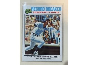 1977 Topps 1976 Record Breaker George Brett Card #231