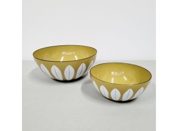 Pair 60s Catherineholm Norway Enamel Lotus Bowls