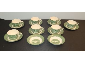 Colonial Homestead Set Of 7 Tea Cups And Saucers And 2 Small Bowls