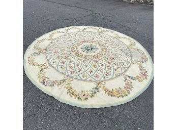 A Gorgeous Handwoven Round Aubusson Floral Rug - Very High Quality - 10 Feet Diameter