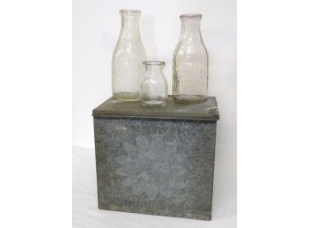 Vintage Original Zinc Lined Borden's Dairy Milk Box W/3 Different Vintage Borden's Dairy Milk Bottles