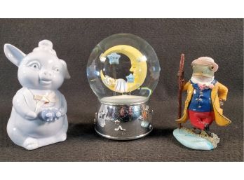 Reed & Barton Music Globe, Baby Blue Porcelain Coin Bank & Tales Of Honeysuckle Hill Frederich Frog Figurine
