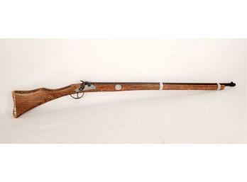 Vintage Parris USA Replica Flintlock Cap Gun Long Rifle