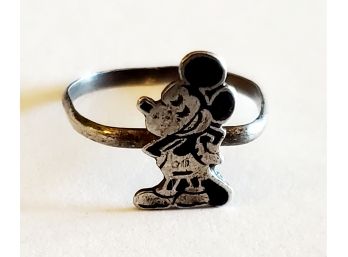 Adorable Vintage Mickey Mouse 900 Sterling Silver Youth Ring Size 3