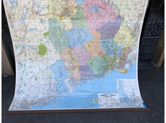 GIANT Fairfield County Laminated, Roll Down Schoolhouse Map