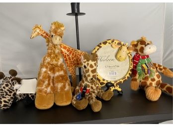 Many Giraffe Things