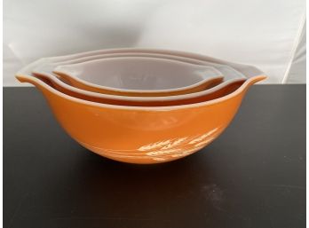 Pyrex Bowl Set - Wheat Pattern