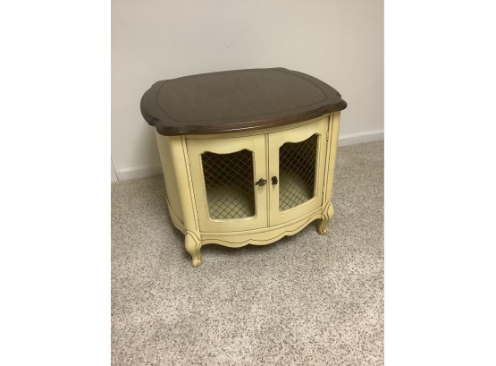 Light Yellow Painted End Table With Wired Cabinet Doors