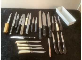 Mixed Knife Lot