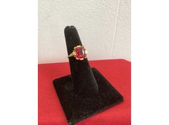 10K Gold And Square Ruby Ring Size 6