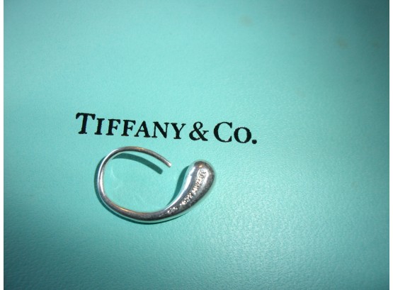 1 Single Tiffany & Co 925 Sterling Silver Drop Earring (2.1 Grams)