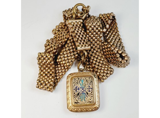 Antique  Flat Chain Link Necklace And  Locket Pendant