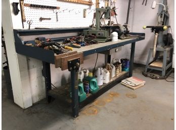 Metal 8' Workbench With Outlets