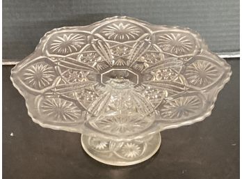 Vintage Pattern Glass Footed Cake Plate (8 Inches In Diameter)