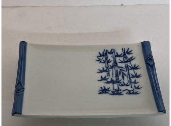 Vintage Footed Blue And White Chinese Motif Candy/nut Dish