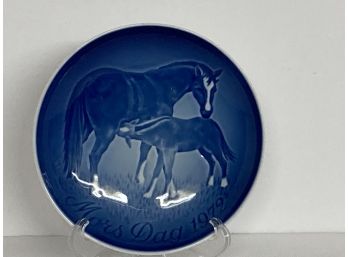 Blue Bing And Grondhal Denmark 1972 Mother's Day Numbered Wall Plate  (5 In. Diameter Pierced For Hanging)