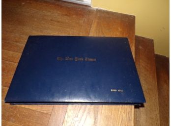 New York Times Personal Folio W/2 Papers
