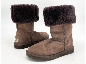 A Pair Of Ugg Boots - Ladies' 7