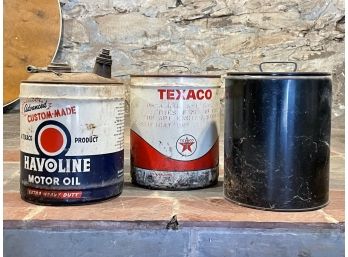 A Set Of 3 Vintage Metal Motor Oil Cans