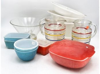 Vintage Pyrex And More Glassware