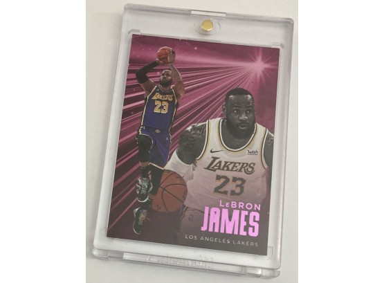 LeBron James '20-21 Panini-Chronicles Essentials Pink Parallel