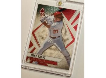 Mike Trout 2021 Panini-Chronicles Phoenix Refractor
