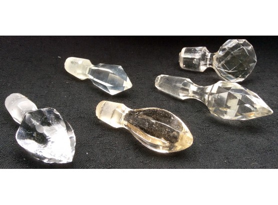ANTIQUE FACETED GLASS STOPPER LOT OF 5: Vintage, 2 Cut Glass Crystal, One With Etched Decoration, Large Sizes